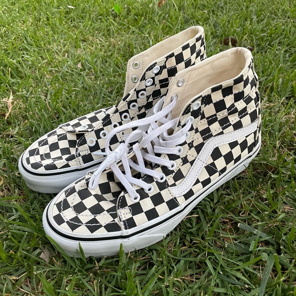 New Checker Sk8-Hi Vans Checker Print Size 7.5 New - image 1